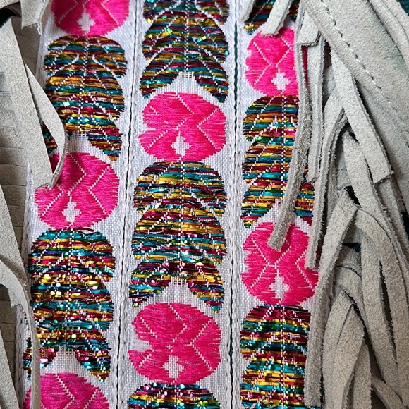 HiPANEMA x AMENAPiH Cheyenne Crossbody - Picture 2 of 8